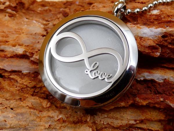 Medaillon "Infinity Love"